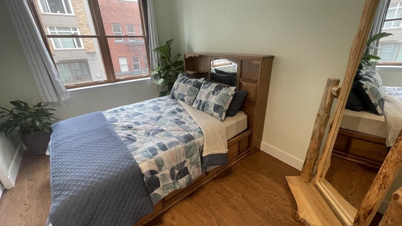 Photo of Bedroom in Old Town Chinatown