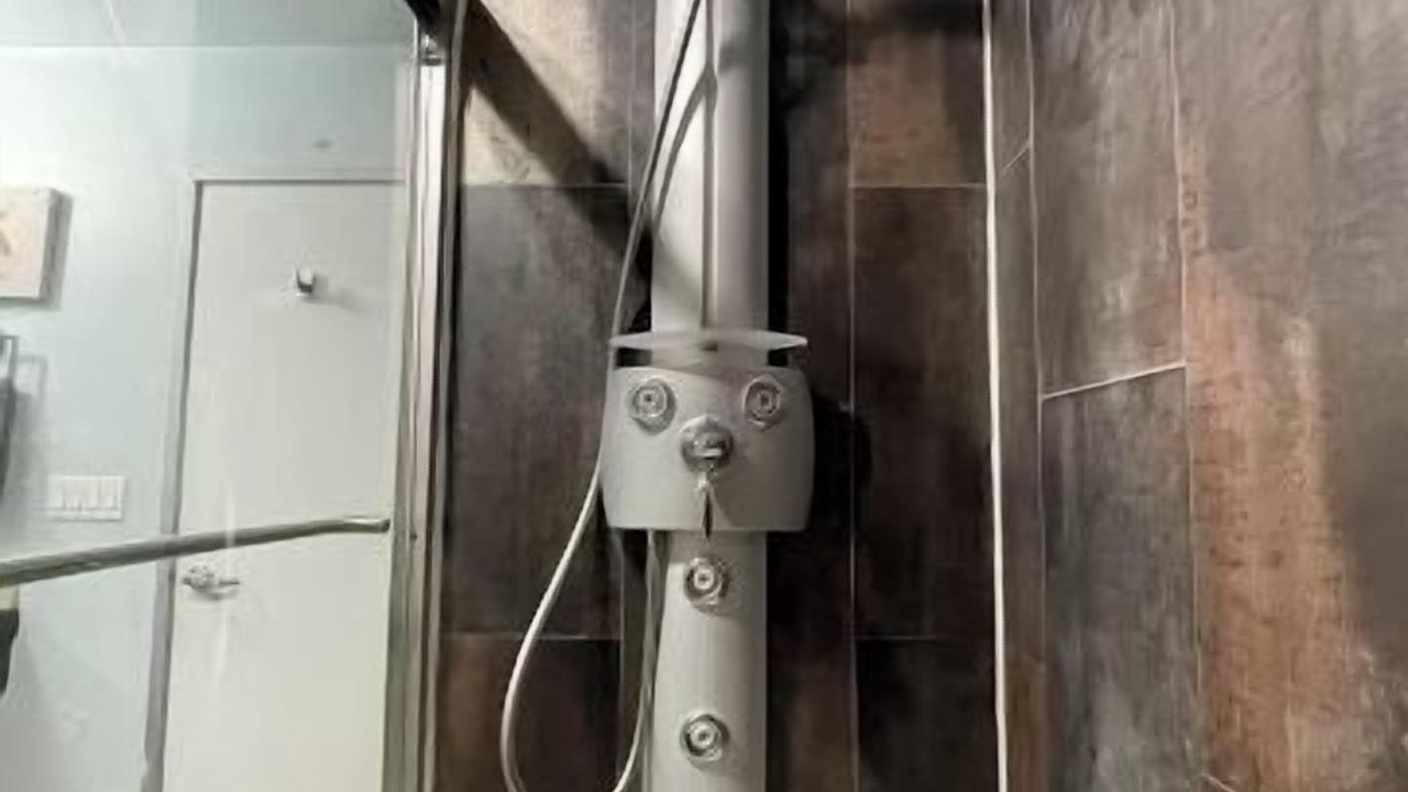 Photo of Bathroom in Old Town Chinatown