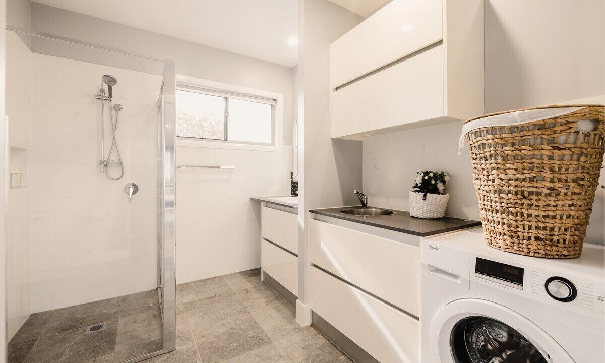 Photo of Bathroom in Mermaid Waters