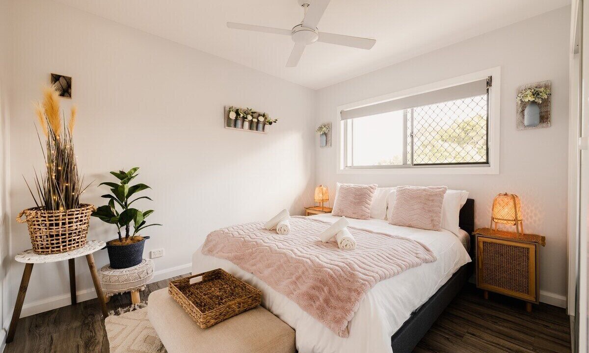 Photo of Bedroom in Mermaid Waters