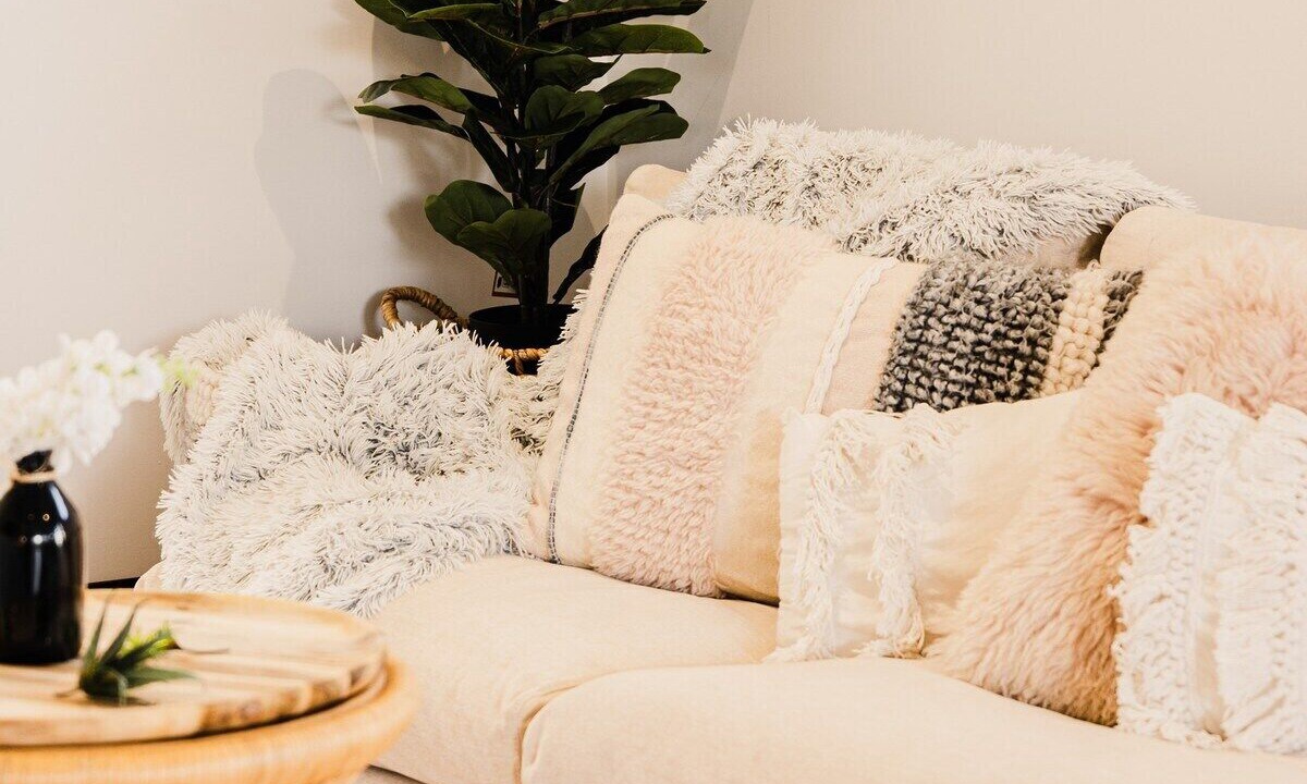 Photo of Livingroom in Mermaid Waters