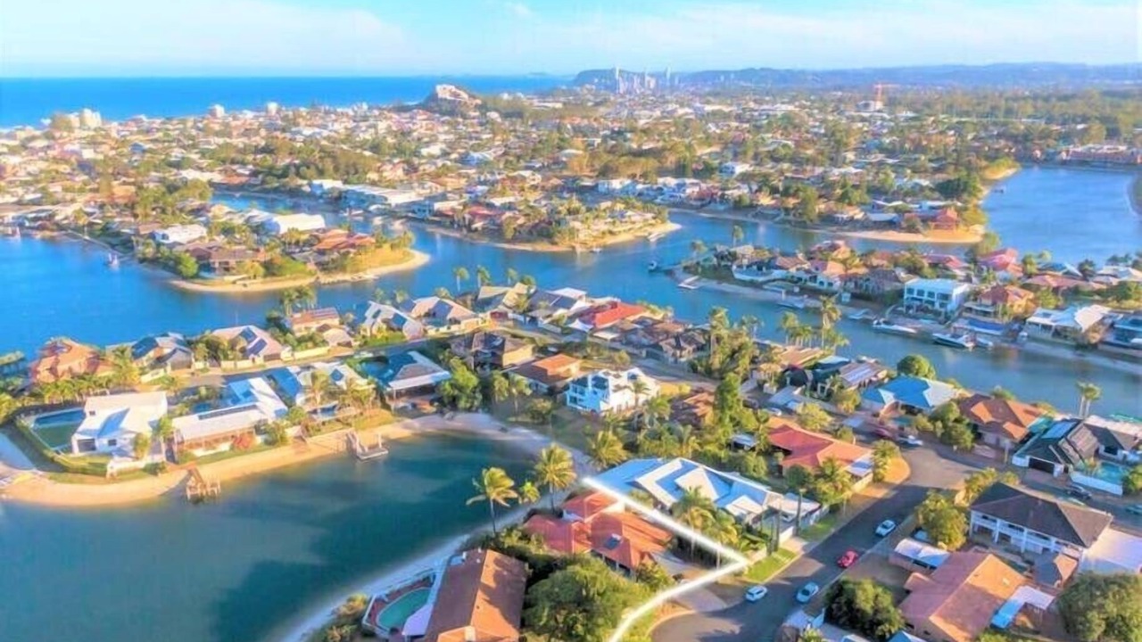 Photo of Outdoor in Mermaid Waters