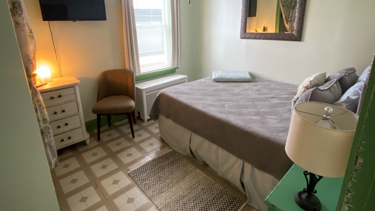 Photo of Bedroom in Norwood Park East