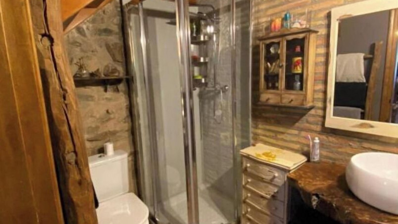Photo of Bathroom in Zaldierna