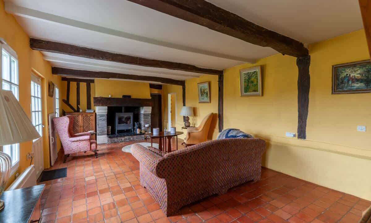 Photo of Livingroom in Manneville-la-Raoult