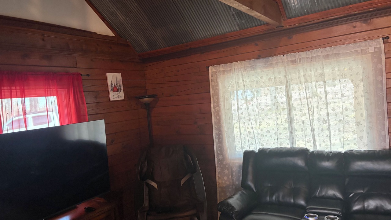 Photo of Livingroom in Doe Run