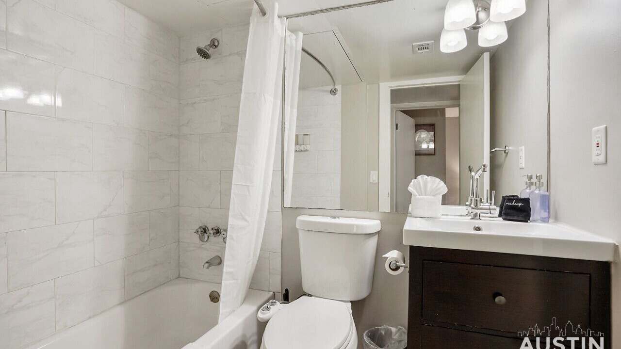 Photo of Bathroom in Brentwood