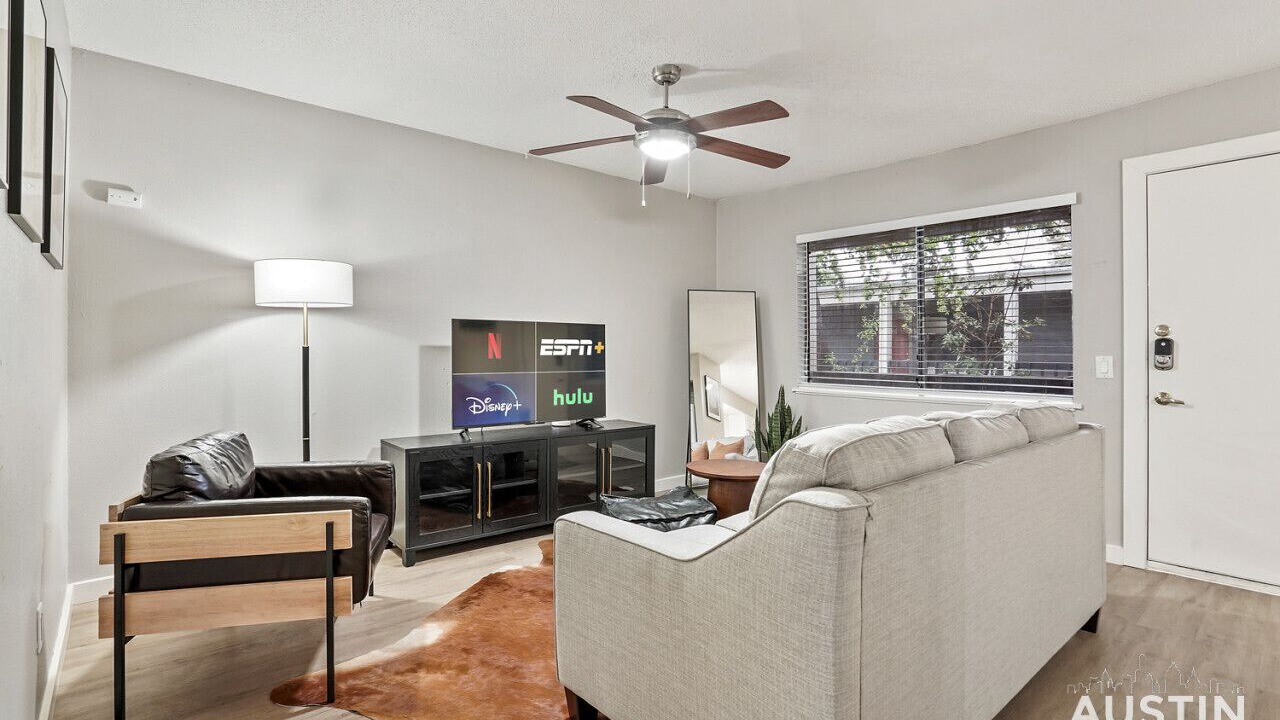 Photo of Bedroom in Brentwood
