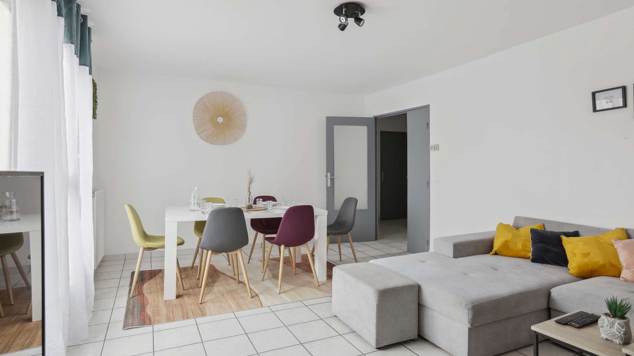 Photo of Livingroom in Mantes-la-Jolie