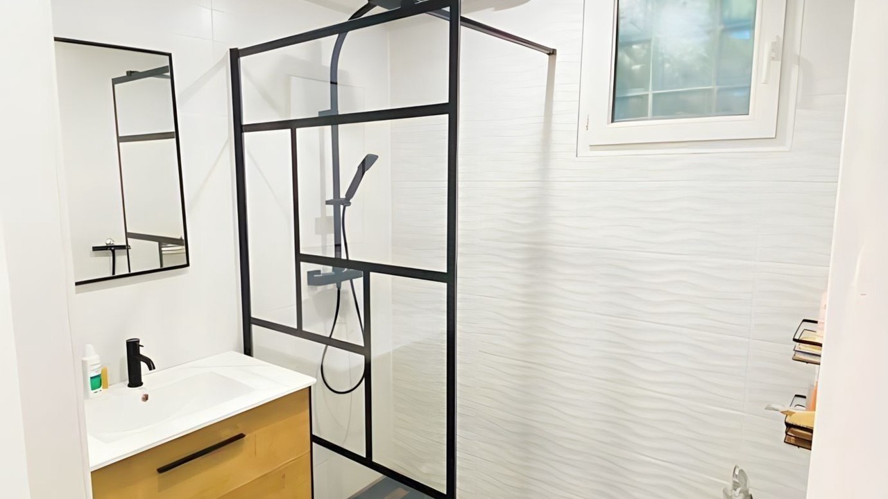 Photo of Bathroom in Saint-Gely-du-Fesc