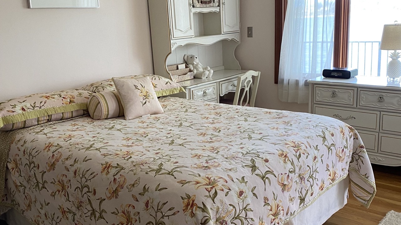 Photo of Bedroom in Retsil