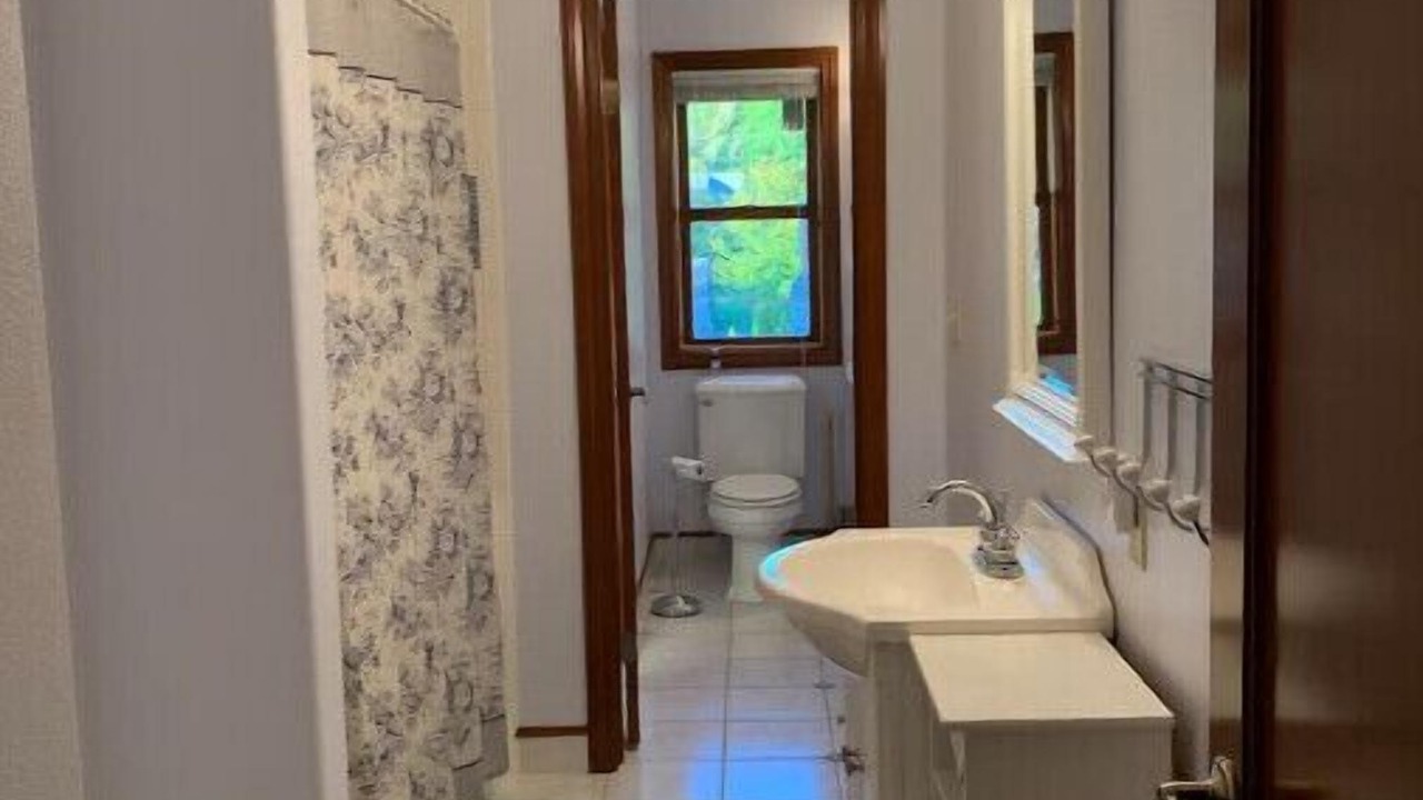 Photo of Bathroom in Retsil