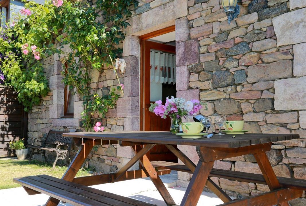 Photo of Outdoor in Frehel