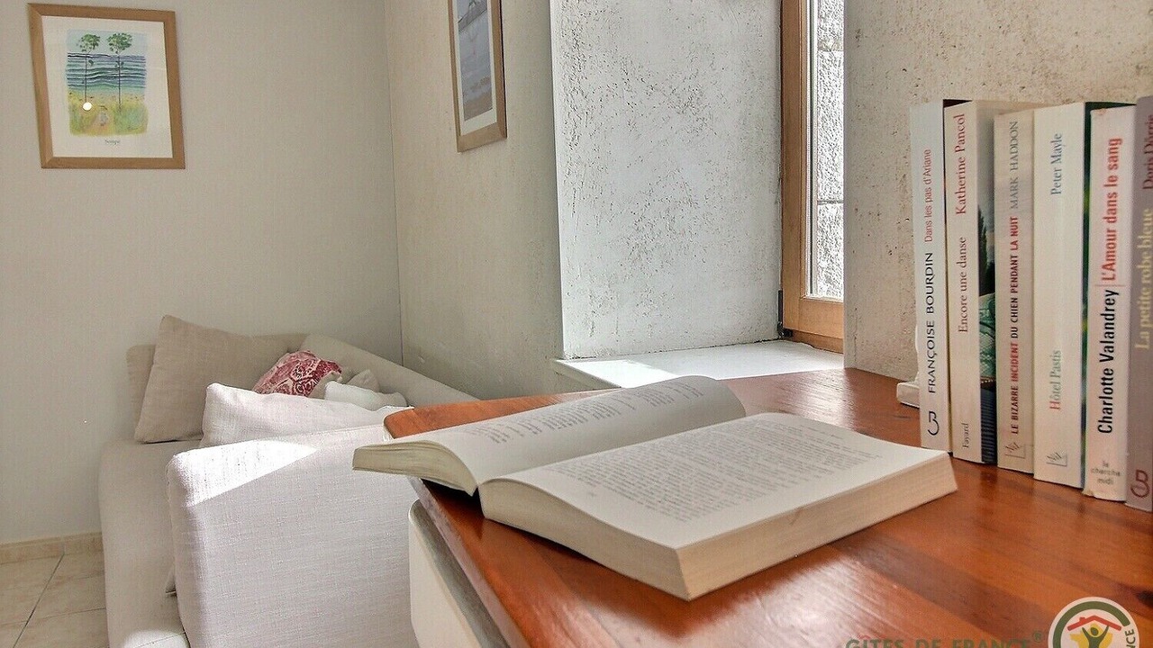 Photo of Others in Frehel