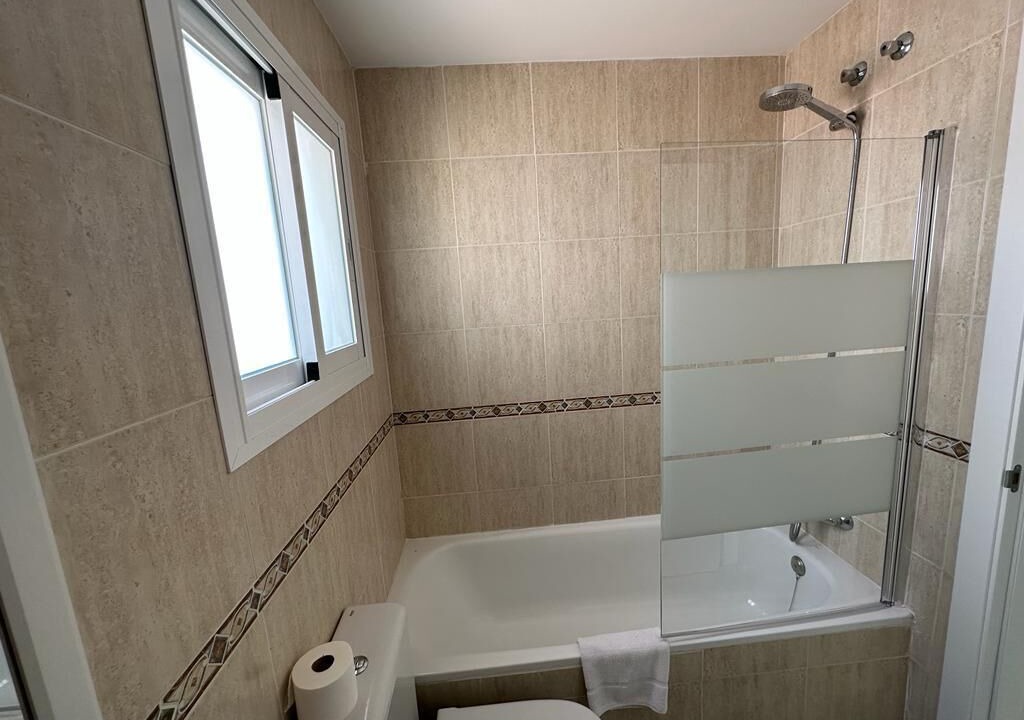 Photo of Bathroom in Urbanizacion Hacienda las Chapas