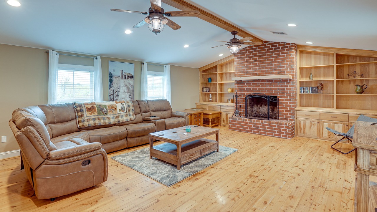 Photo of Bedroom in Lawson