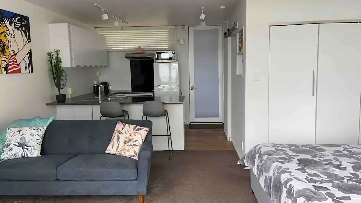 Photo of Others in Mount Eden