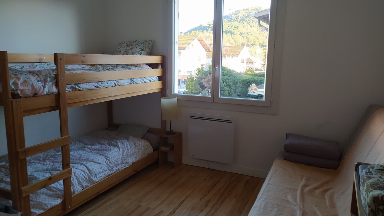 Photo of Bedroom in Gap