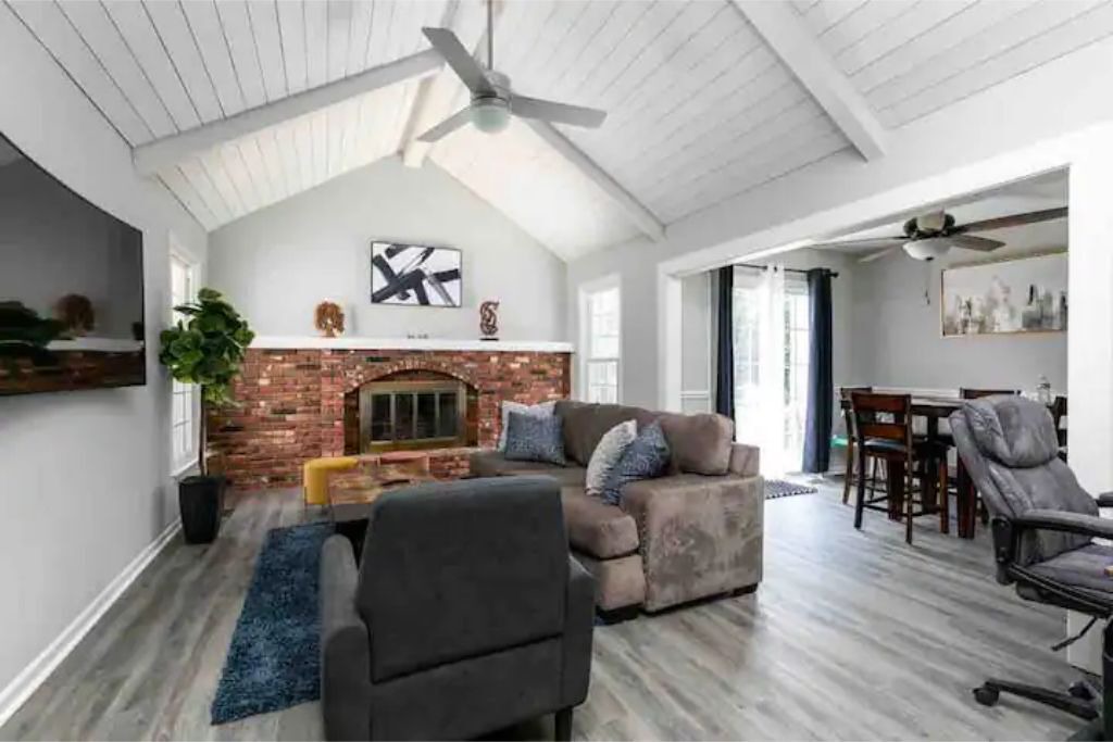 Photo of Livingroom in Kansas City