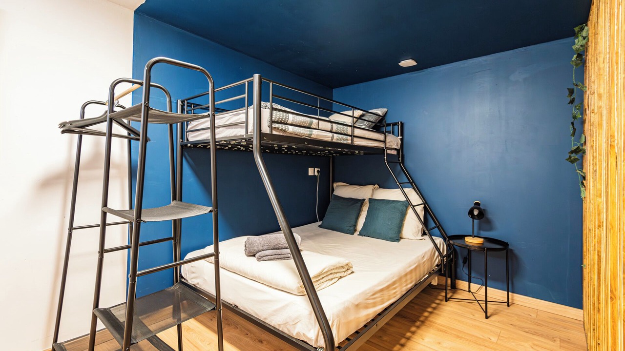 Photo of Bedroom in Reims City Centre