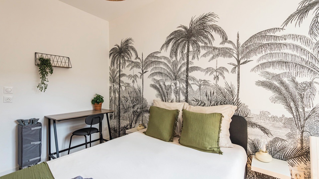 Photo of Bedroom in Reims City Centre