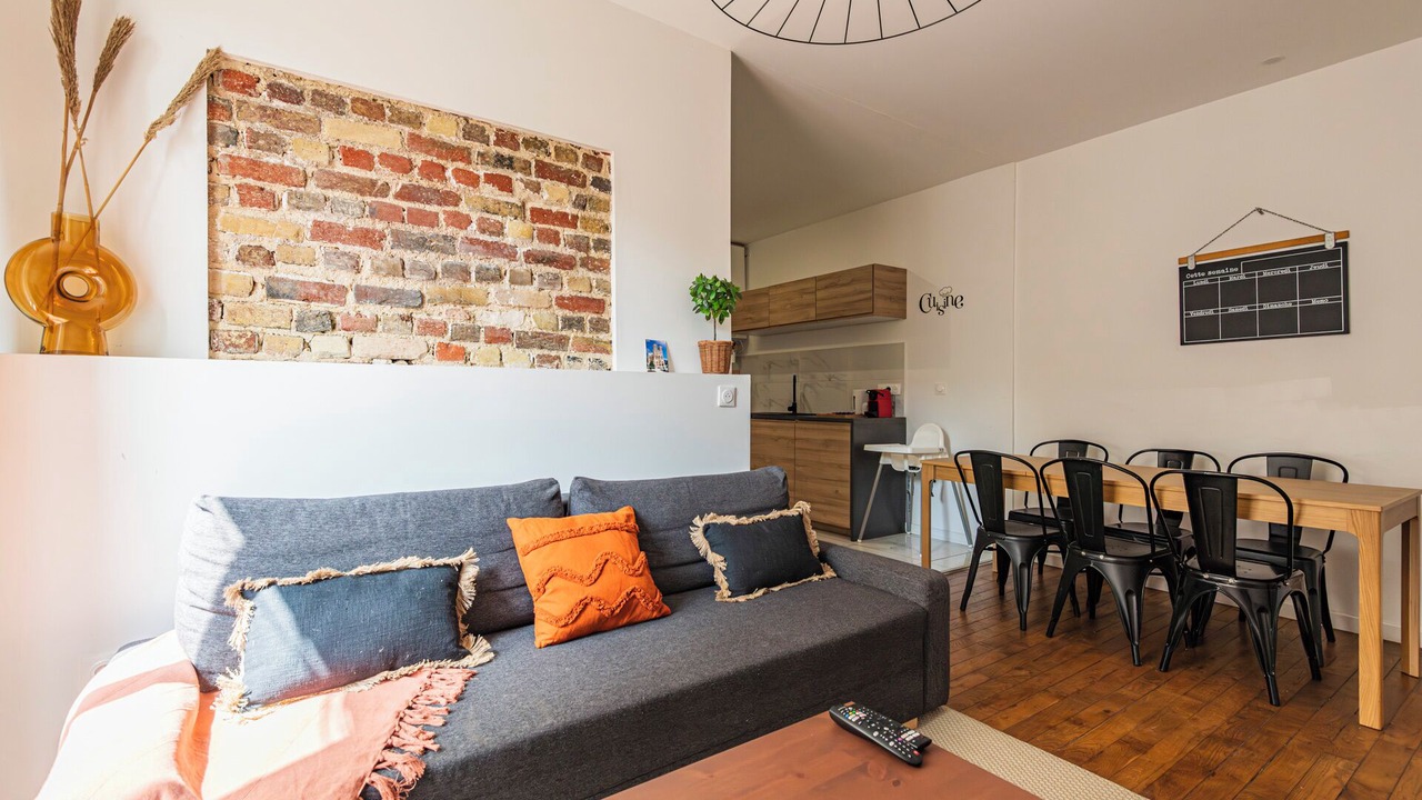 Photo of Livingroom in Reims City Centre