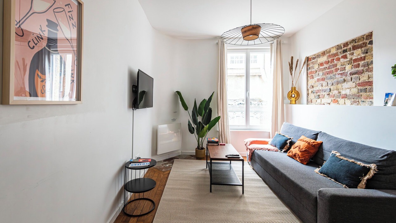 Photo of Livingroom in Reims City Centre