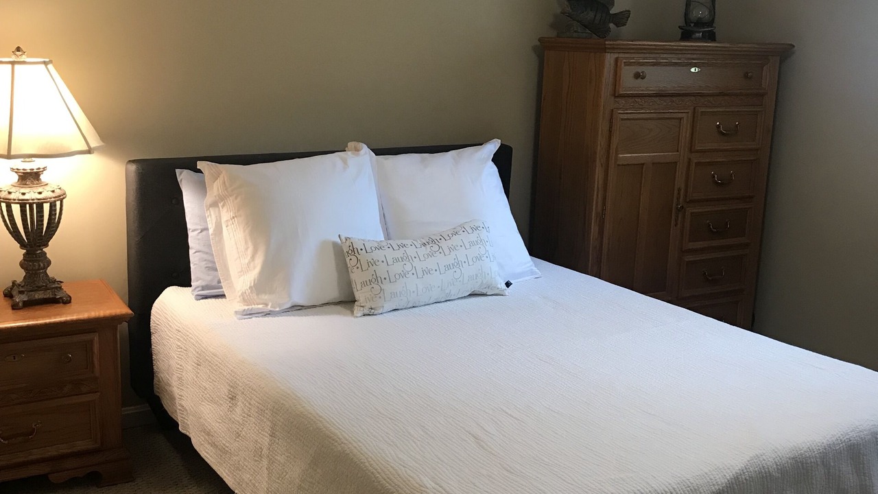 Photo of Bedroom in Eatonton