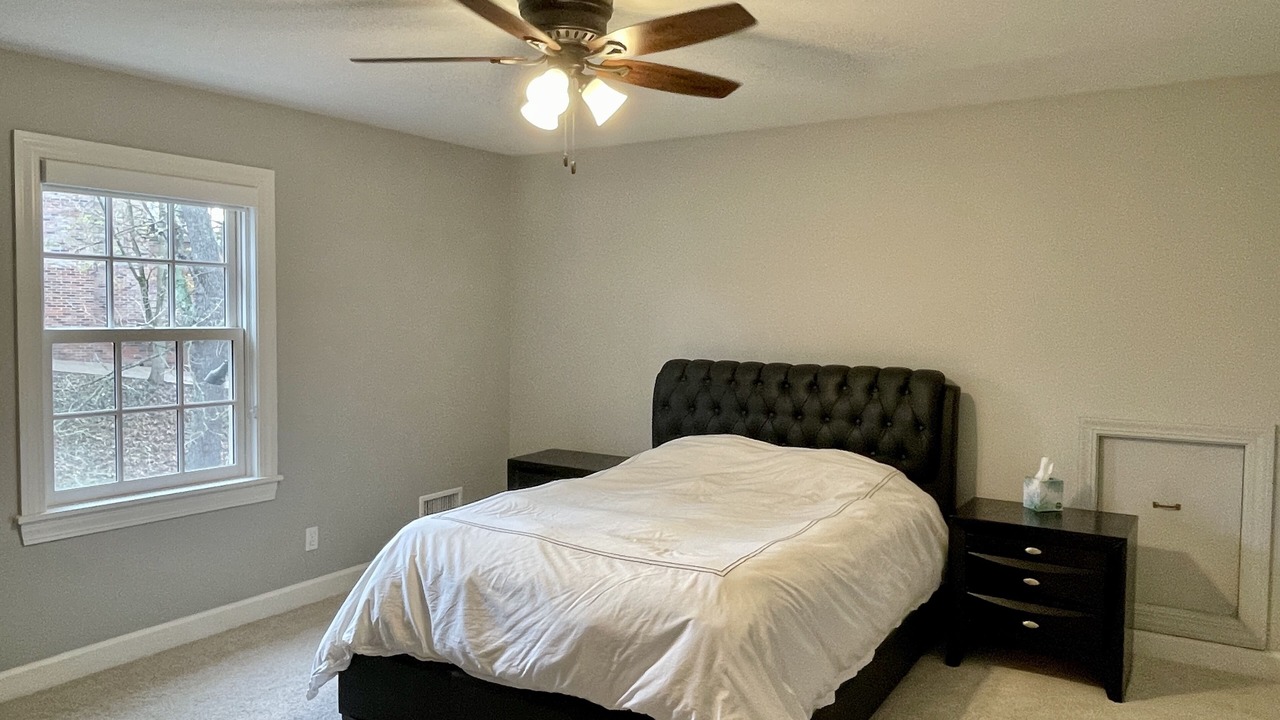 Photo of Bedroom in Indian Hills