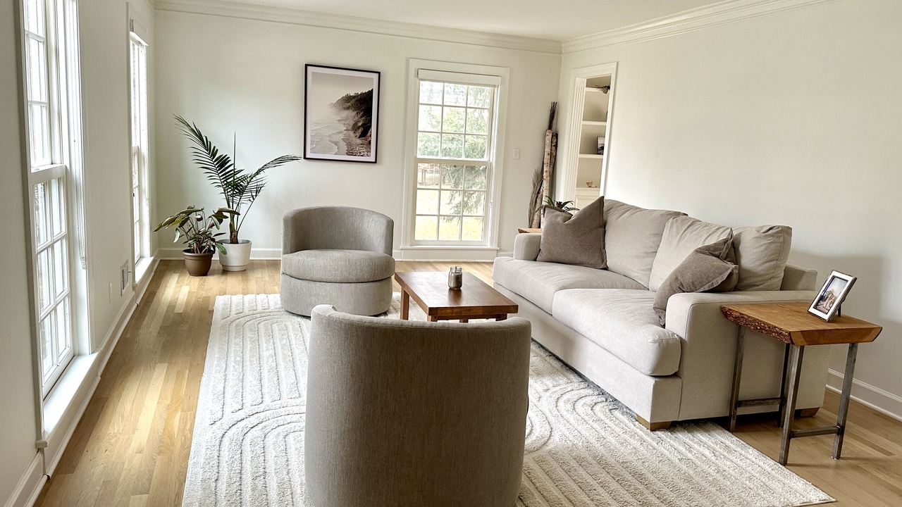 Photo of Livingroom in Indian Hills