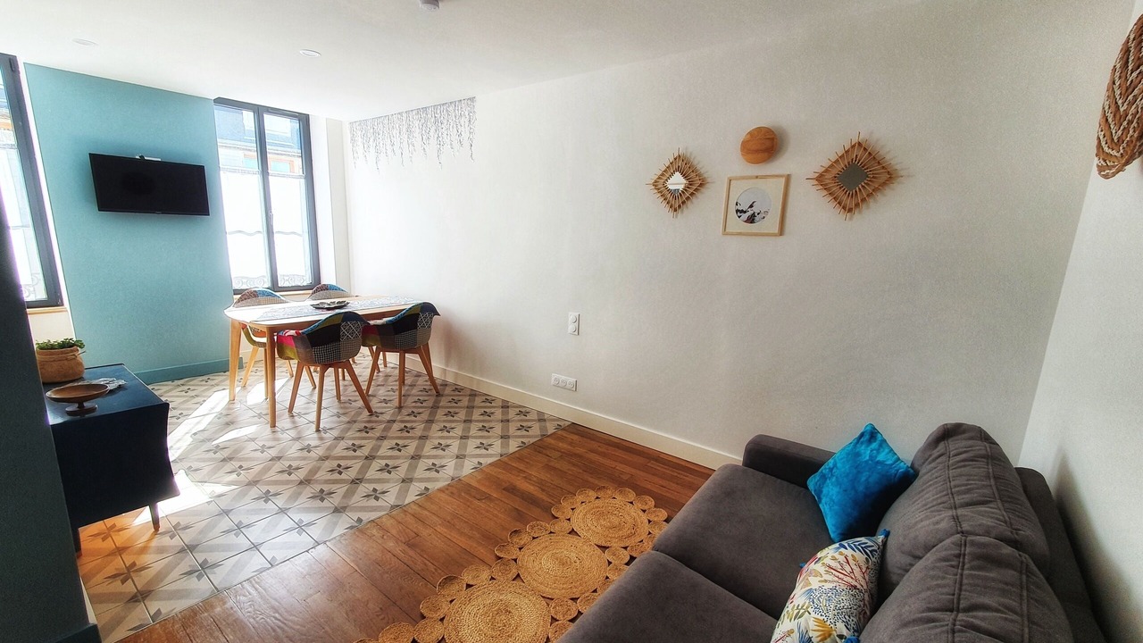 Photo of Livingroom in La Charite-sur-Loire