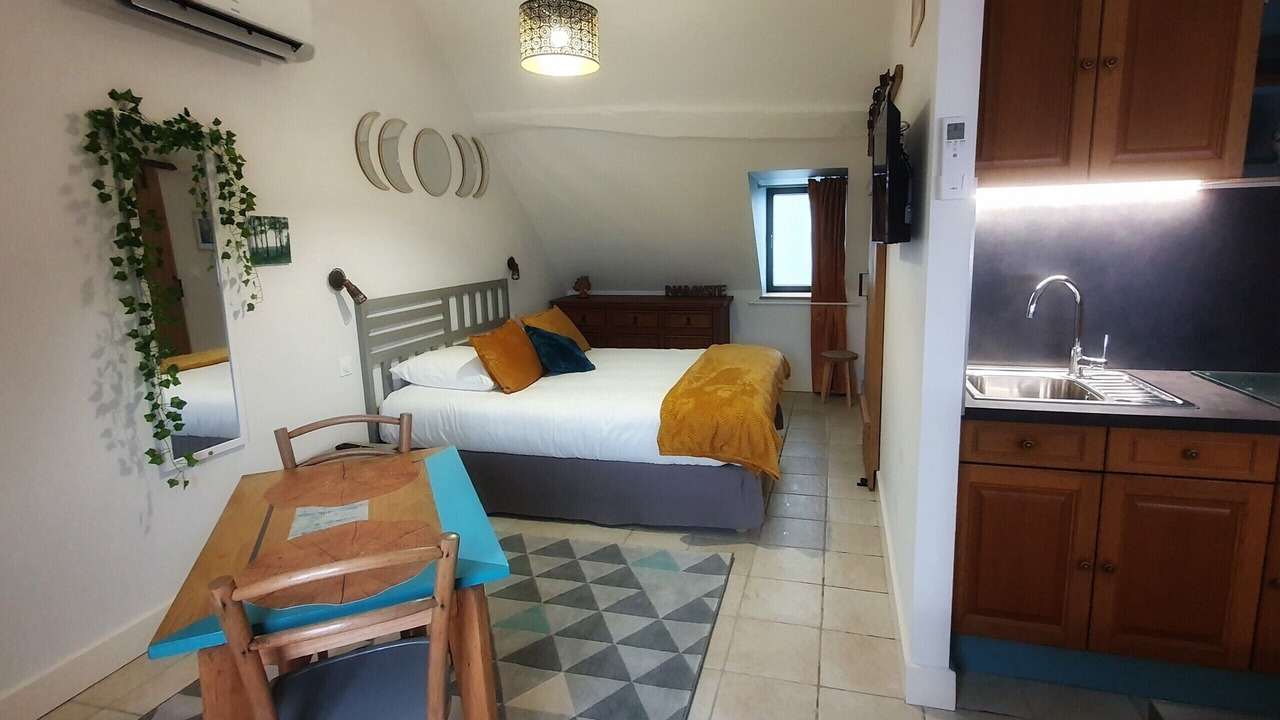 Photo of Bedroom in La Charite-sur-Loire