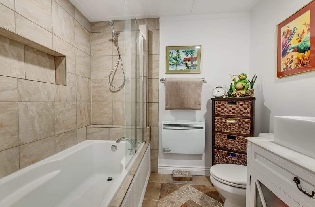 Photo of Bathroom in Mirabel