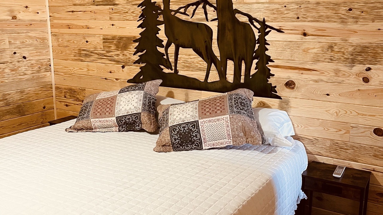 Photo of Bedroom in Bourbon