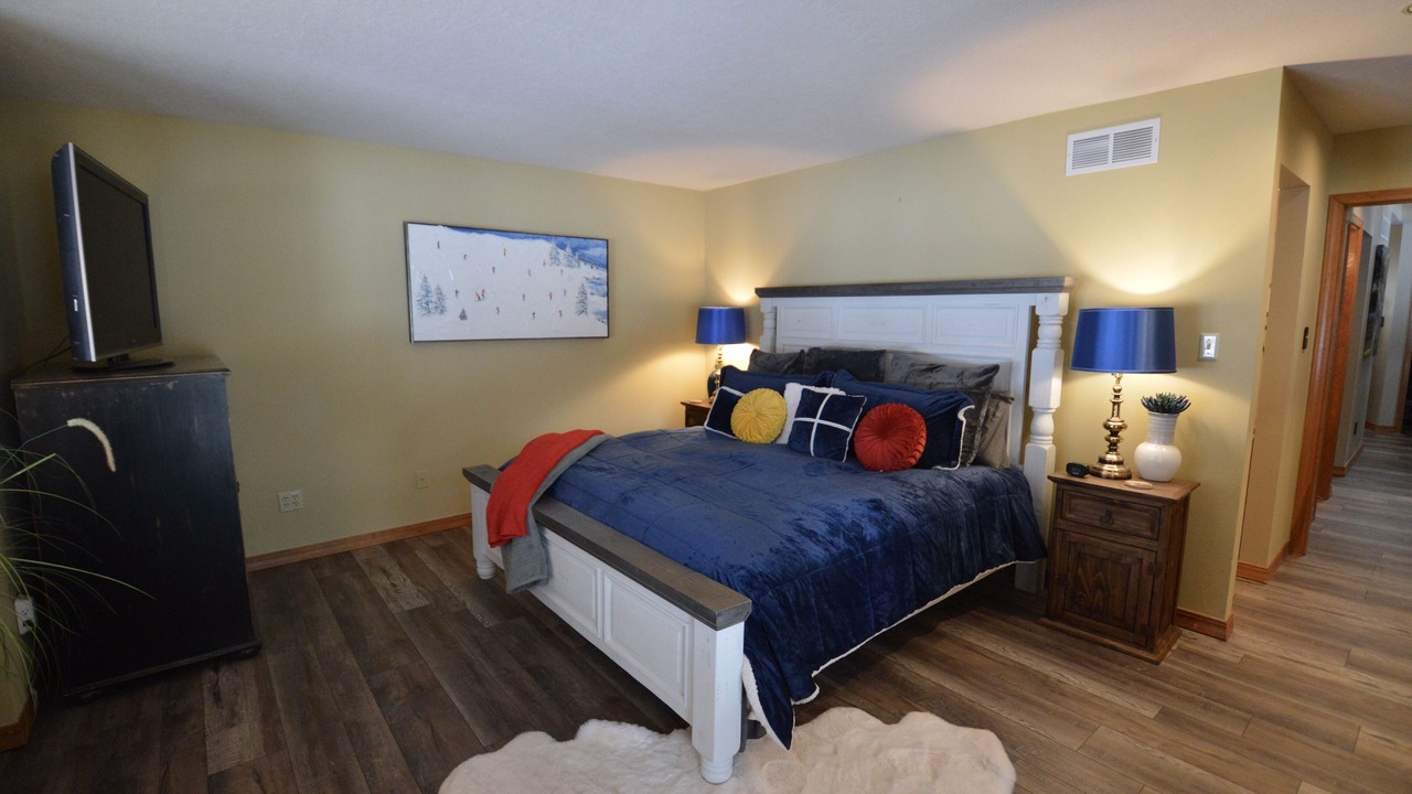 Photo of Bedroom in Angel Fire