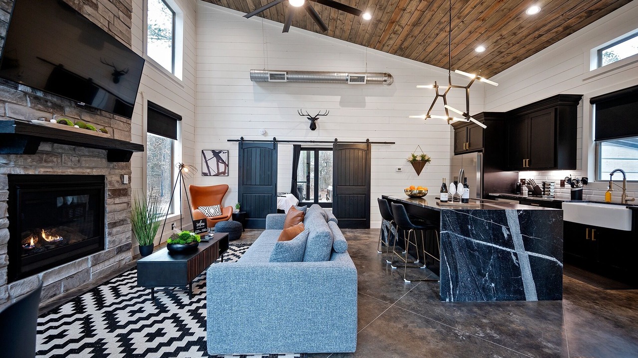 Photo of Livingroom in Pickens