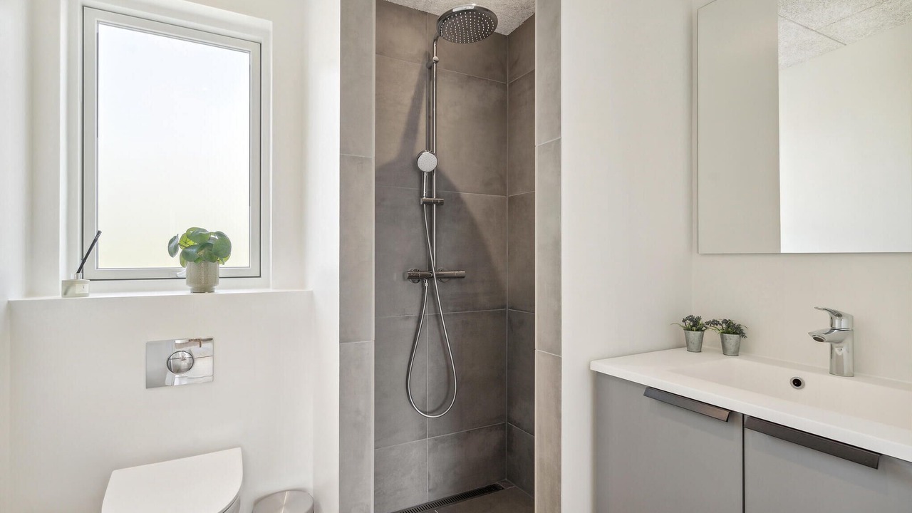 Photo of Bathroom in Hjarbæk