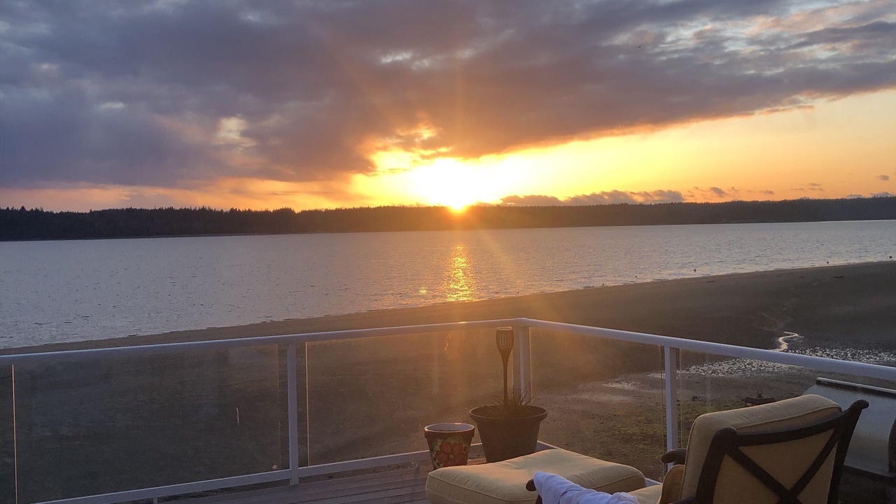 Photo of Patio Balcony in Lakebay