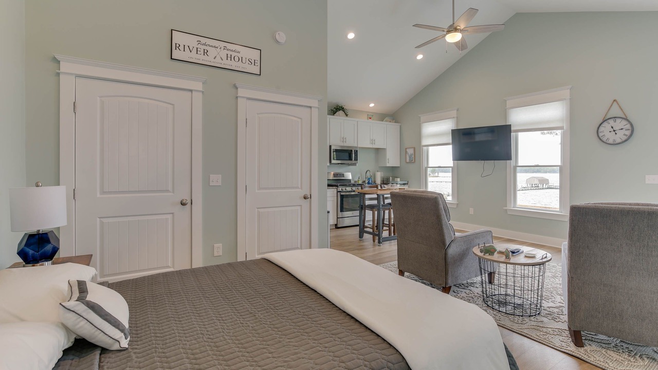 Photo of Bedroom in Cobbs Creek
