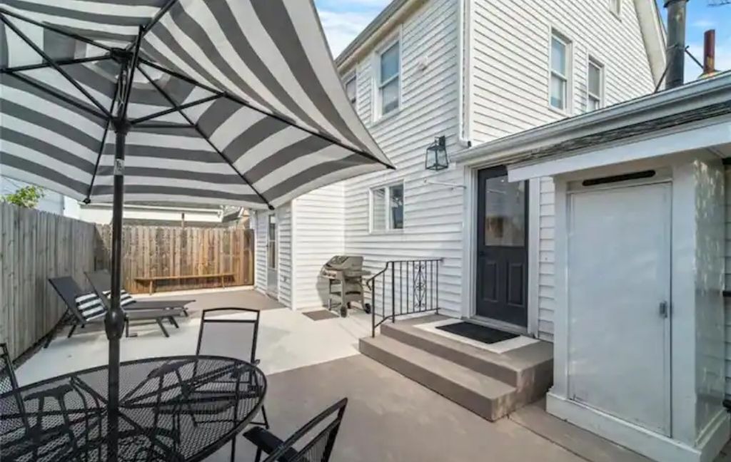 Photo of Outdoor in Momauguin