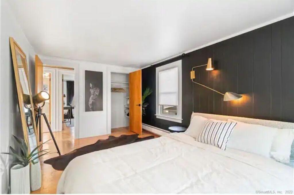 Photo of Bedroom in Momauguin