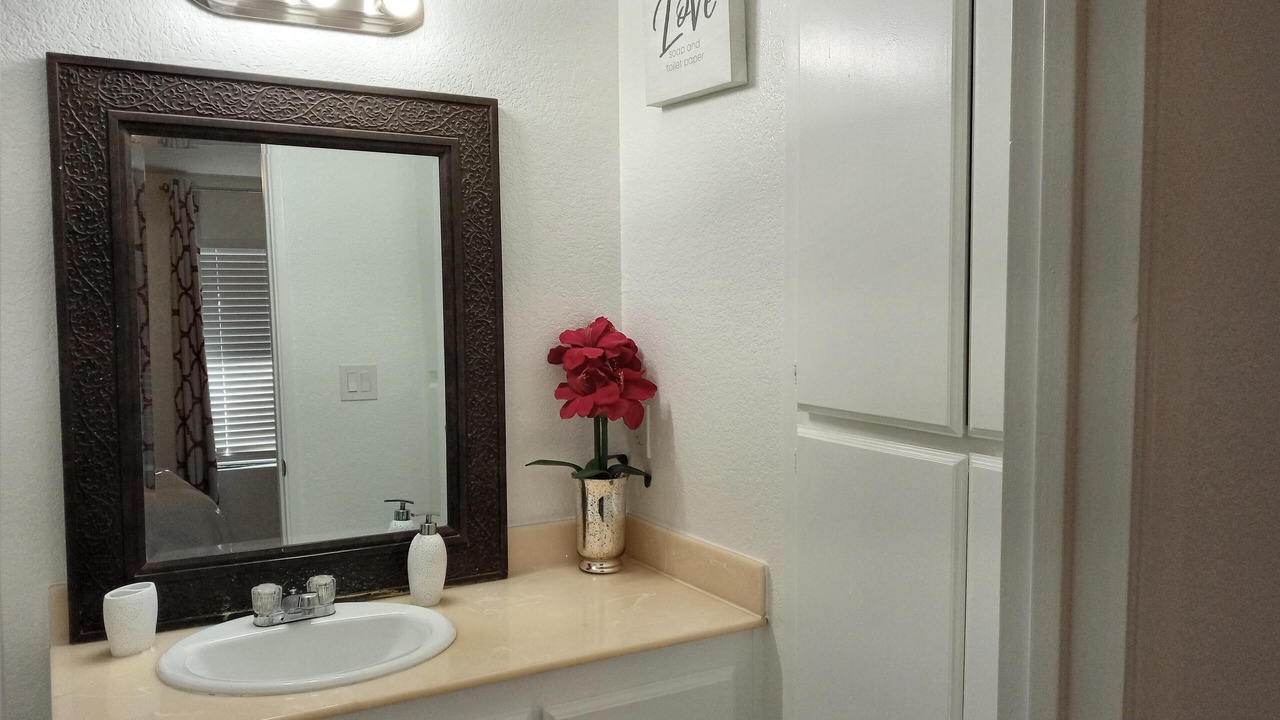 Photo of Bathroom in Hawthorne