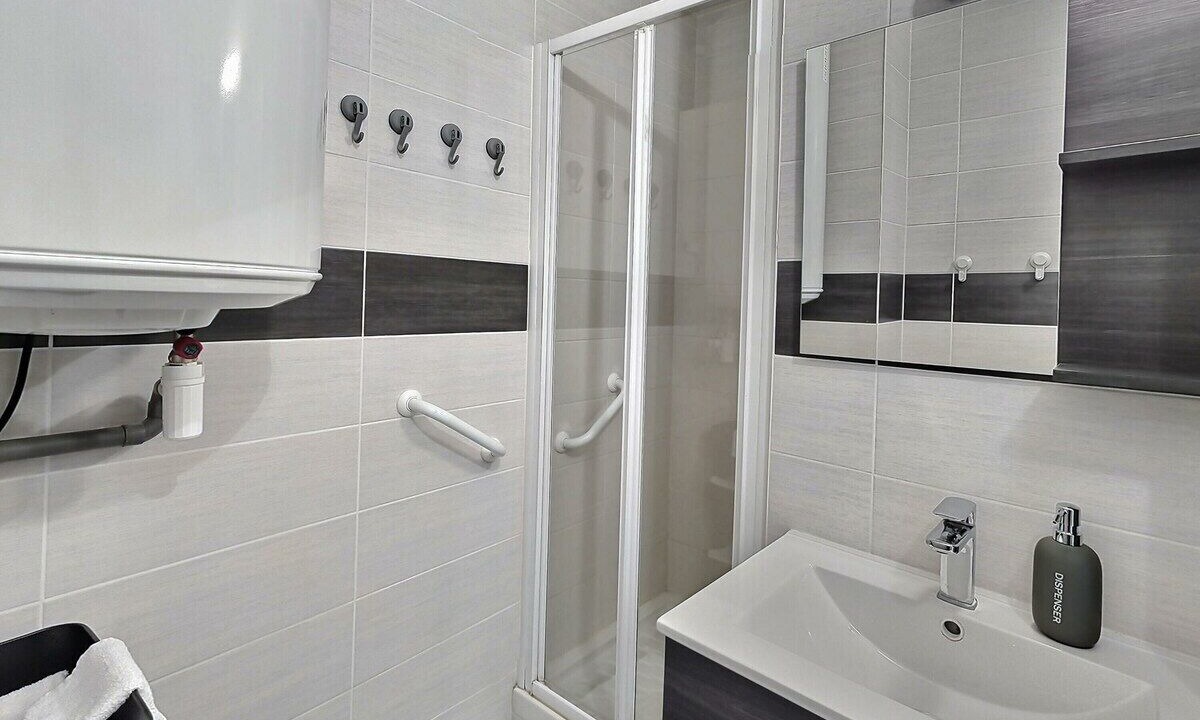 Photo of Bathroom in Troyes