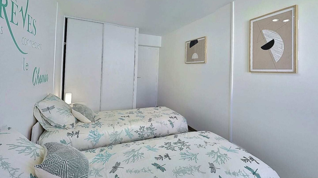 Photo of Bedroom in Troyes