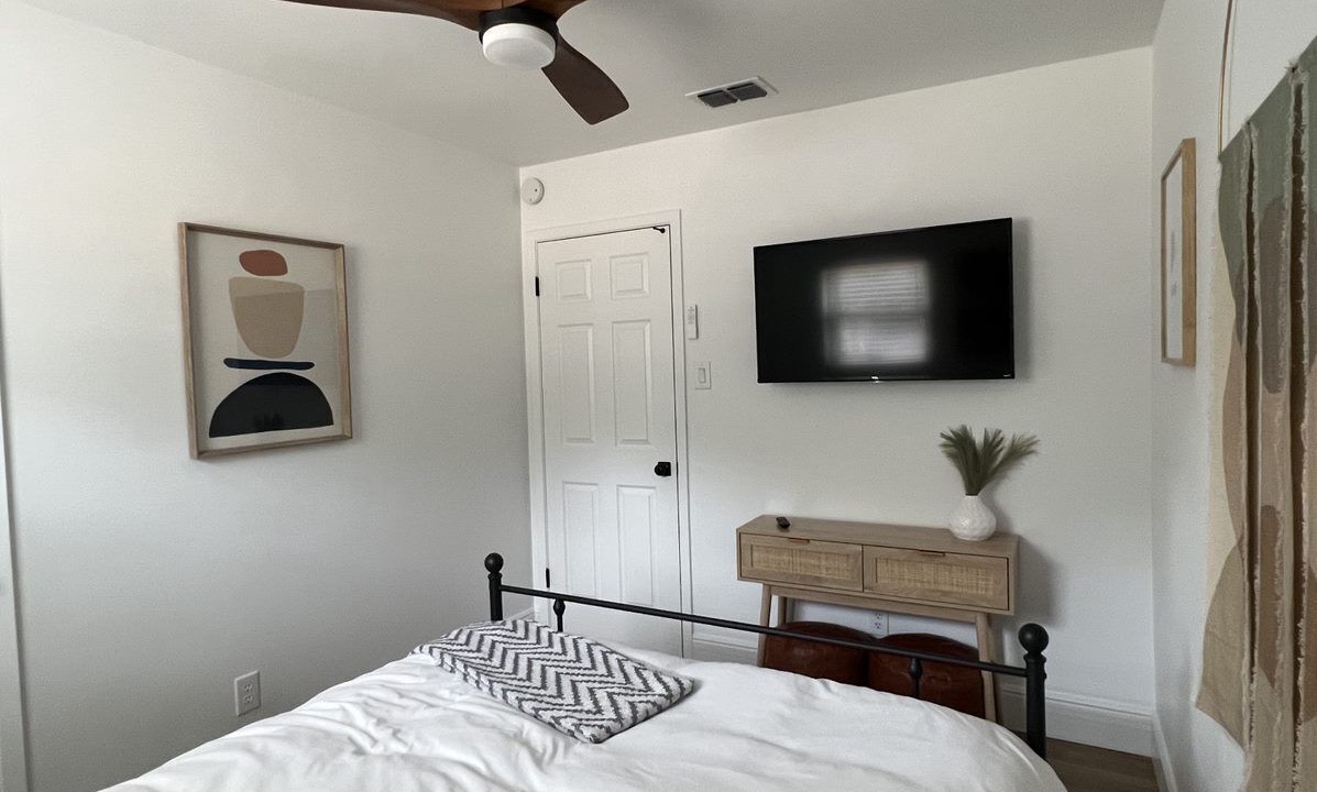 Photo of Bedroom in Granbury