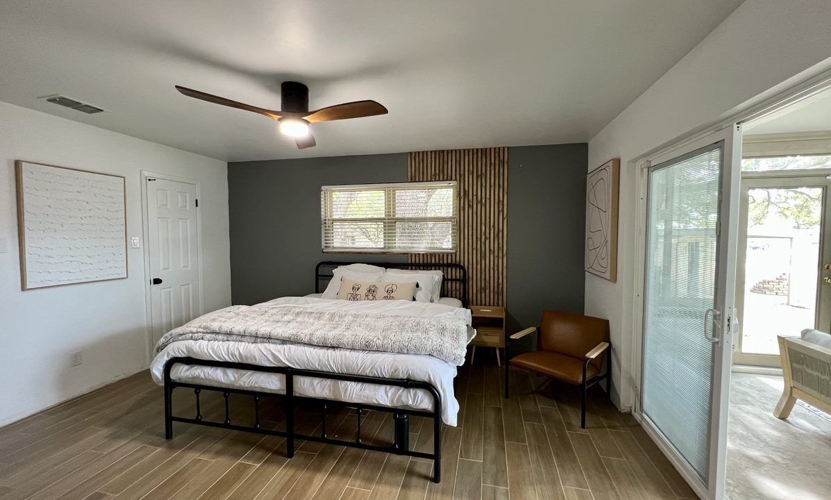 Photo of Bedroom in Granbury