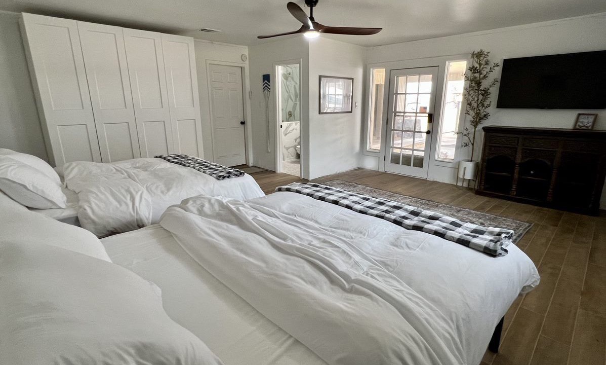 Photo of Bedroom in Granbury