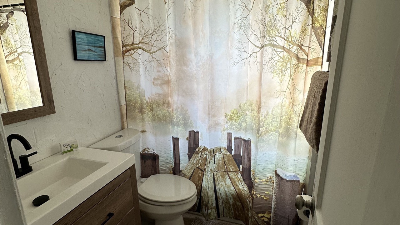 Photo of Bathroom in Sebring