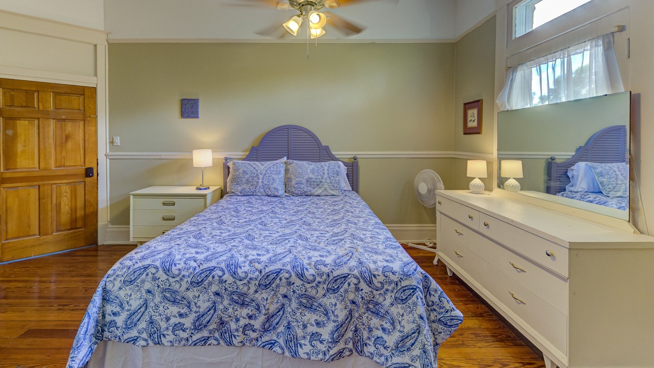 Photo of Bedroom in Vicksburg