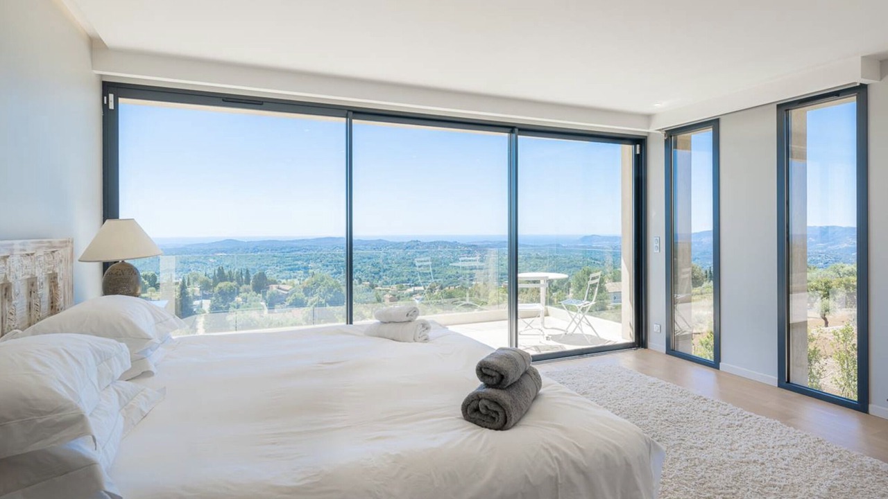 Photo of Bedroom in Chateauneuf-Grasse